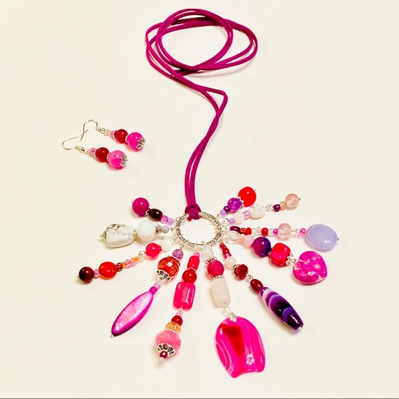 Fuchsia jasper and Mother of Pearl Gem Necklace 20/% Off Green Aventurine SPECIAL OFFER